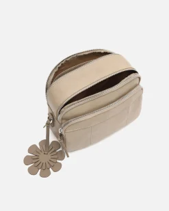 Misako Bolso bandolera con detalle colgante