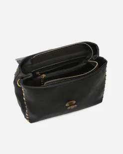 Misako Bolso bandolera con solapa y detalles metálicos
