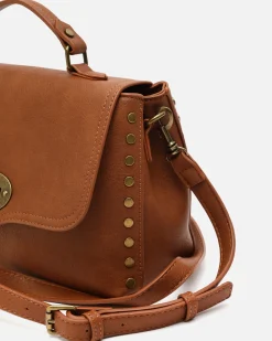 Misako Bolso bandolera con solapa y detalles metálicos