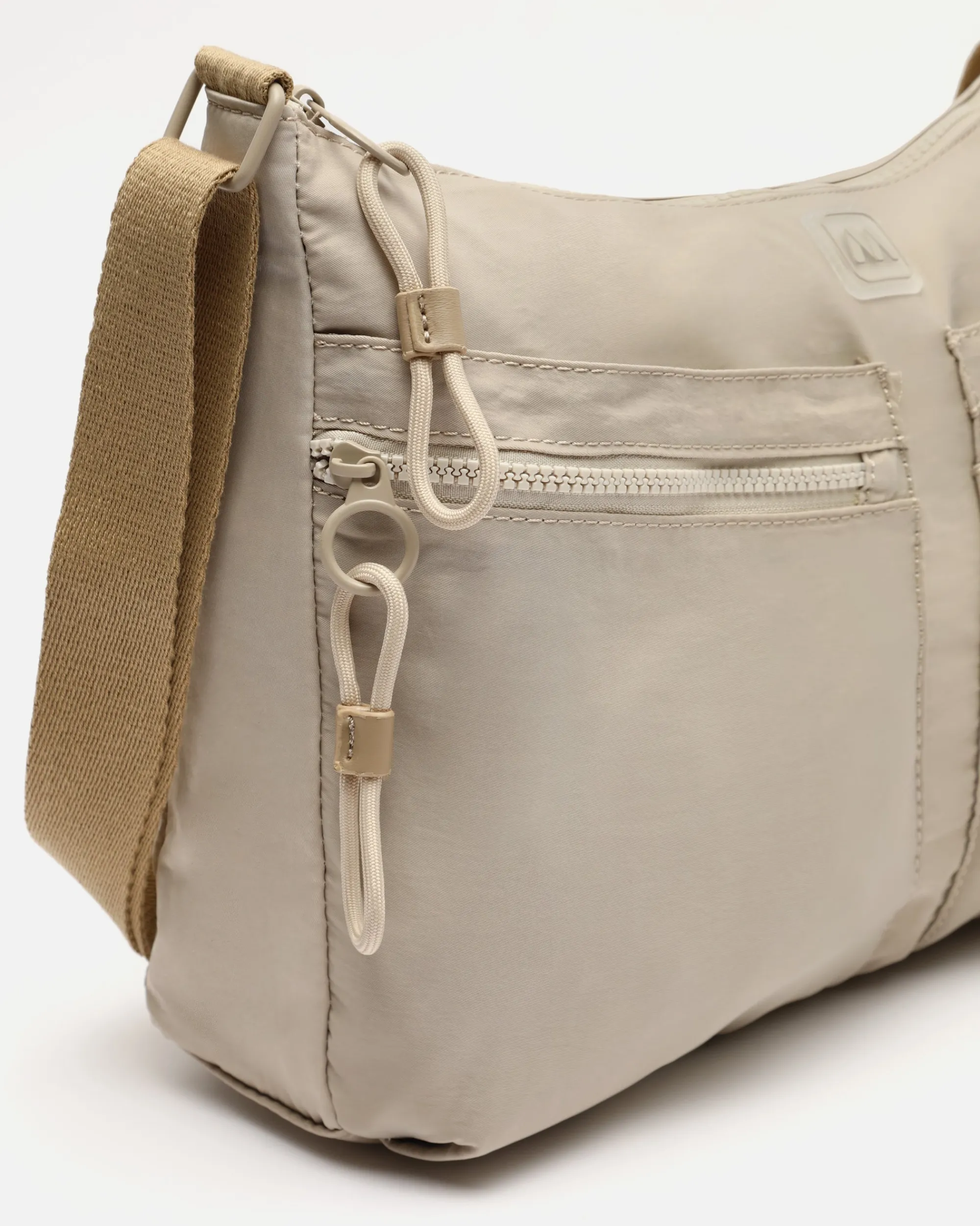 Misako Bolso bandolera mediano en nylon
