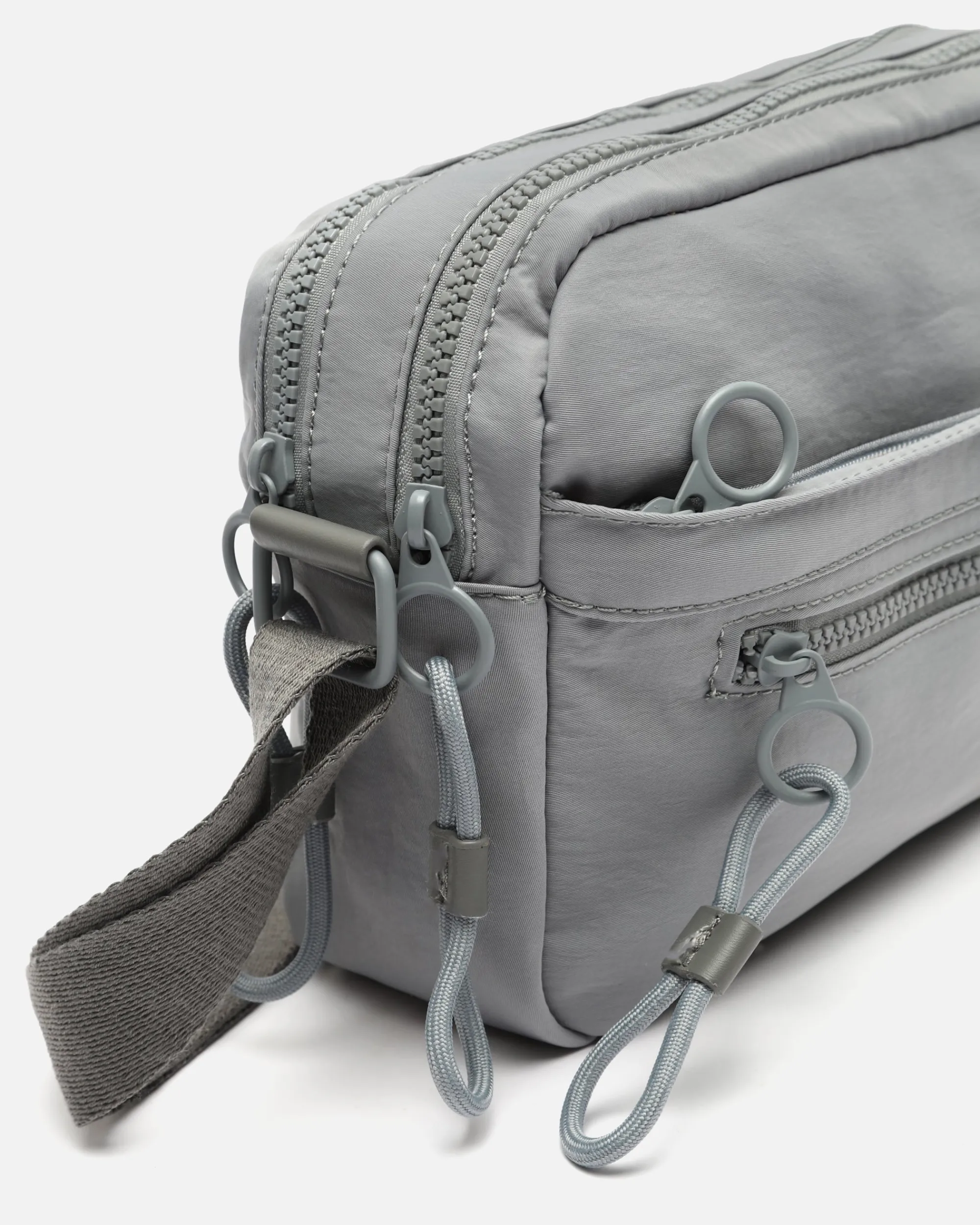 Misako Bolso bandolera pequeño en nylon