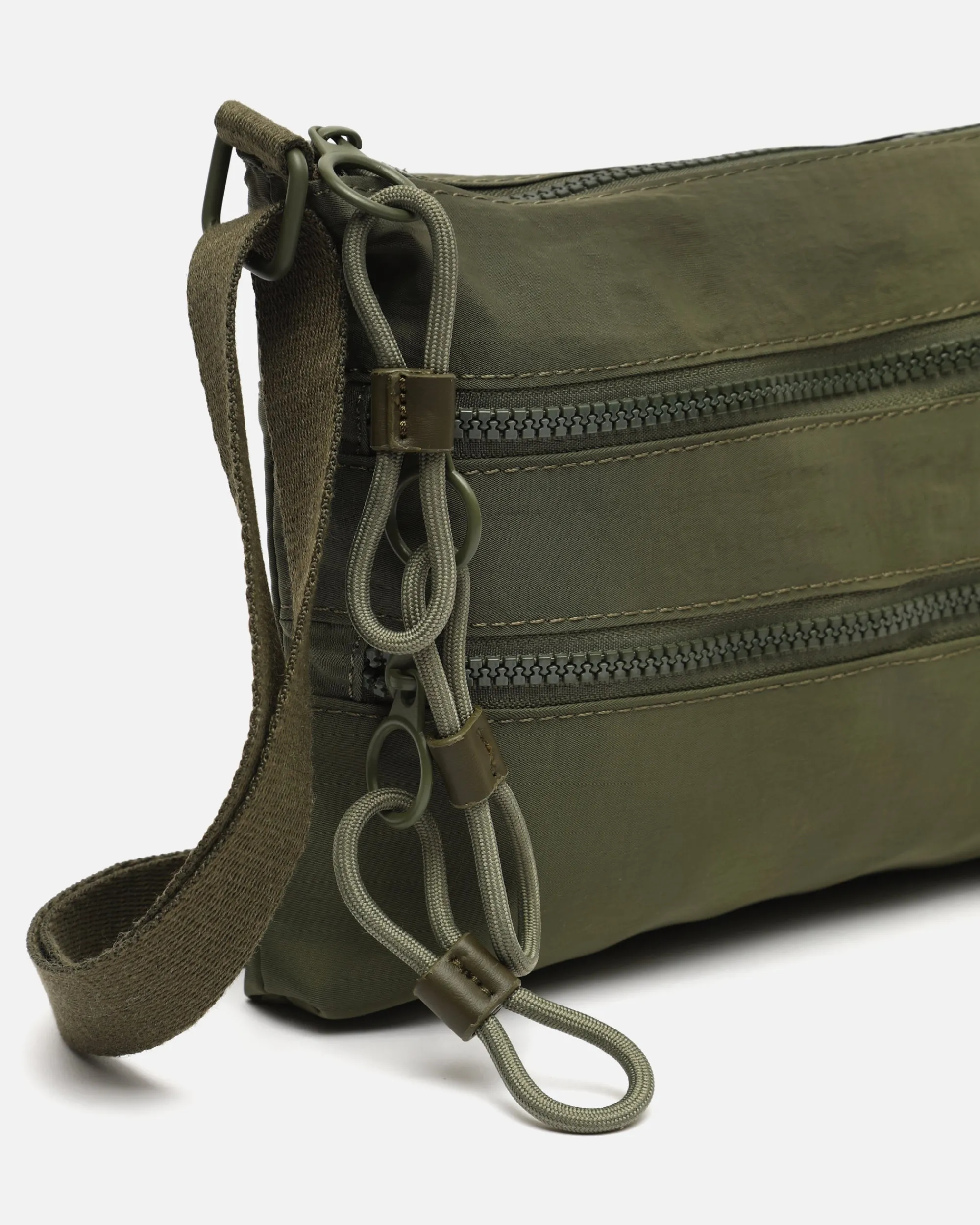 Misako Bolso bandolera pequeño en nylon