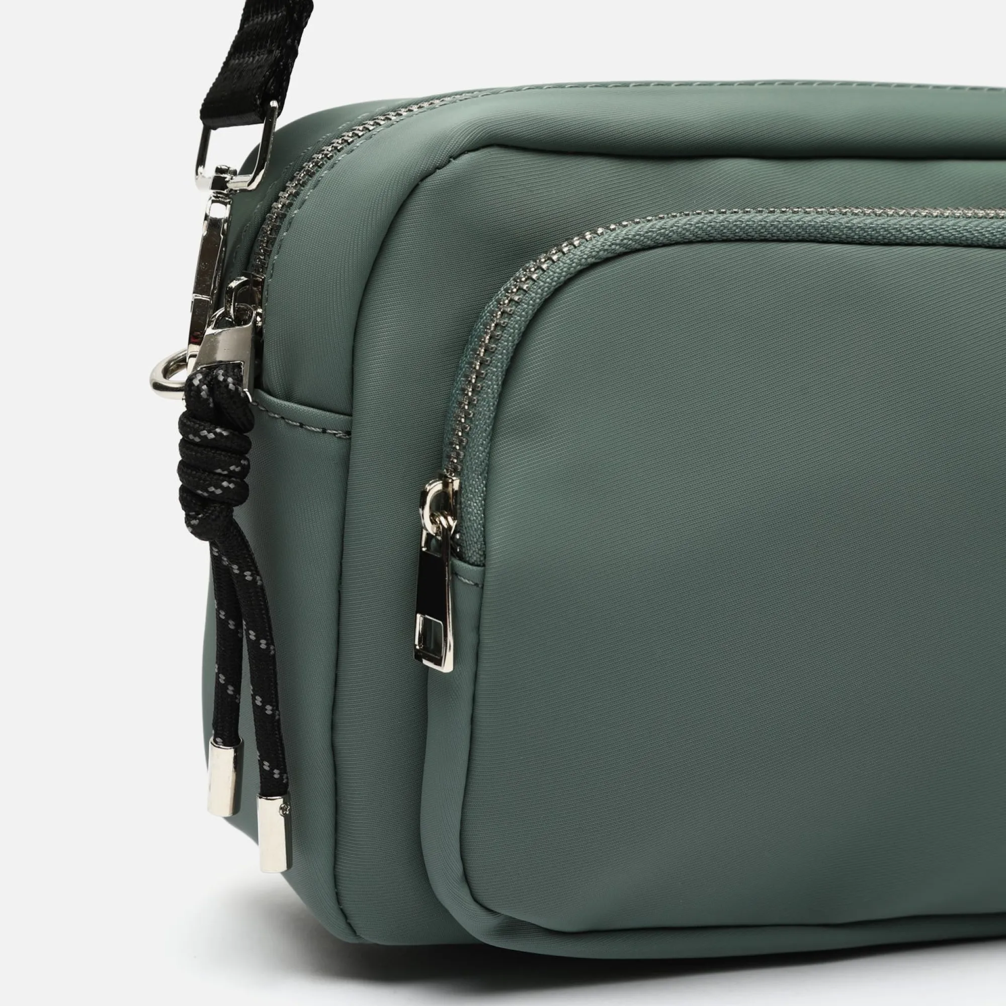 Misako Bolso bandolera pequeño en nylon