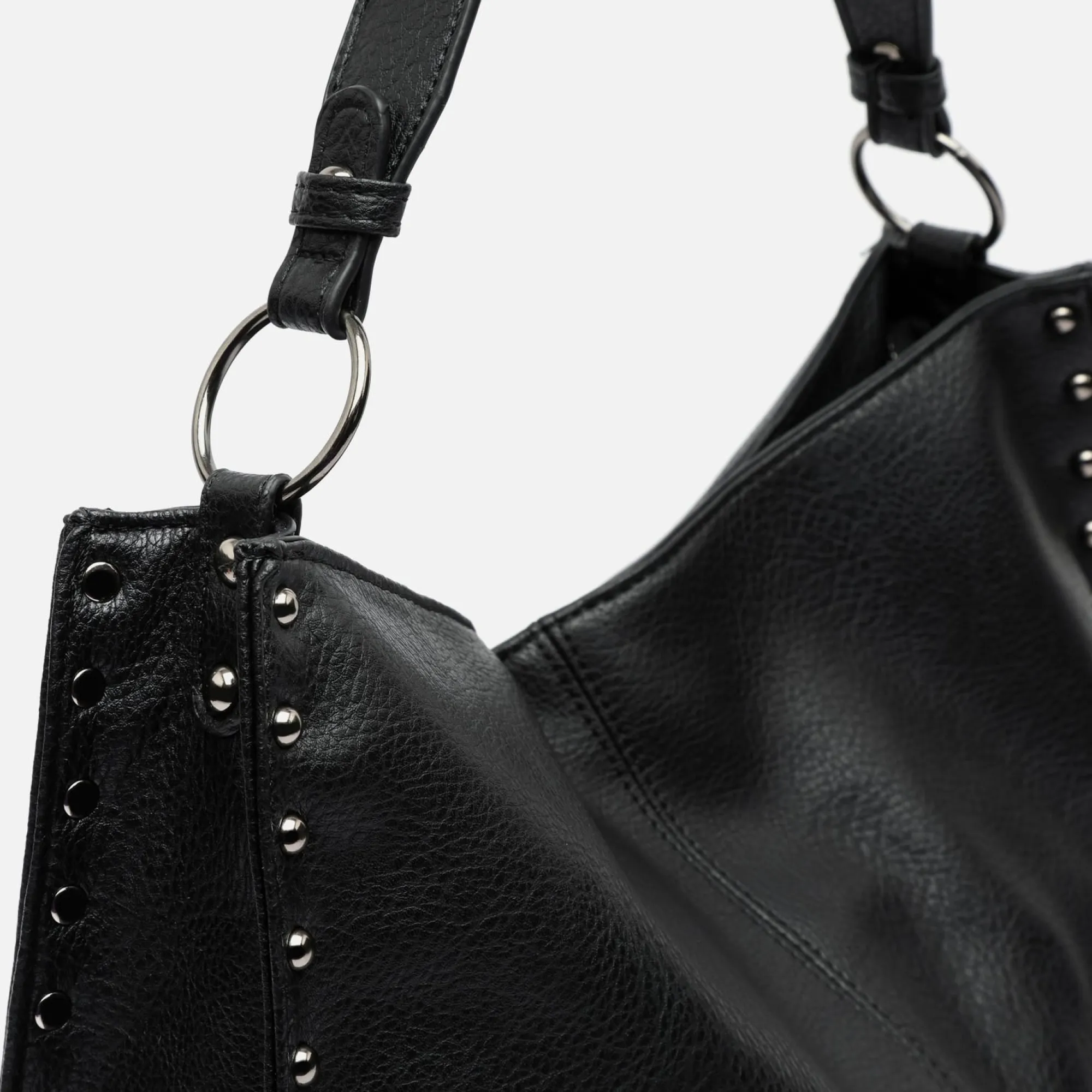 Misako Bolso hobo grande con detalles metálicos