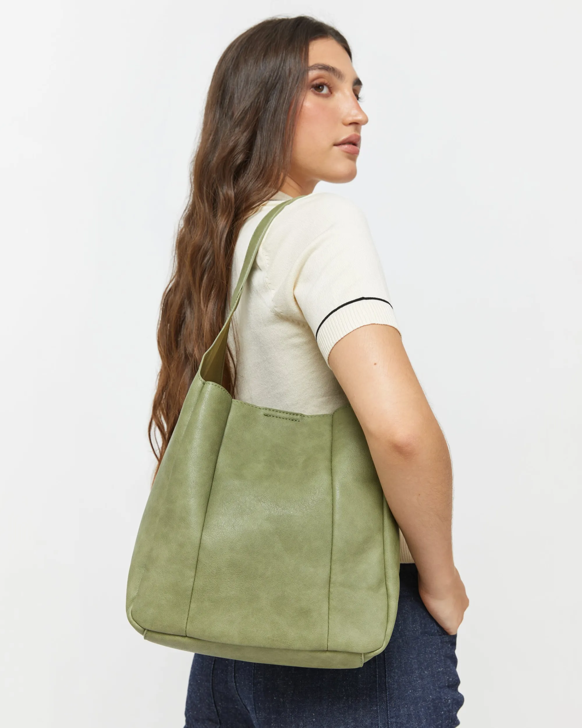 Misako Bolso hobo mediano con neceser interior extraíble