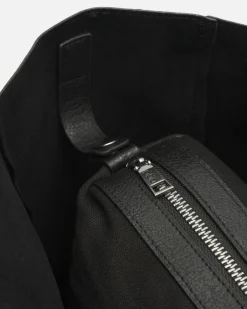 Misako Bolso shopper grande con neceser extraíble y detalles metálicos