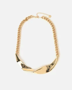 Misako Collar corto