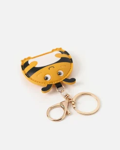 Misako Llavero abeja