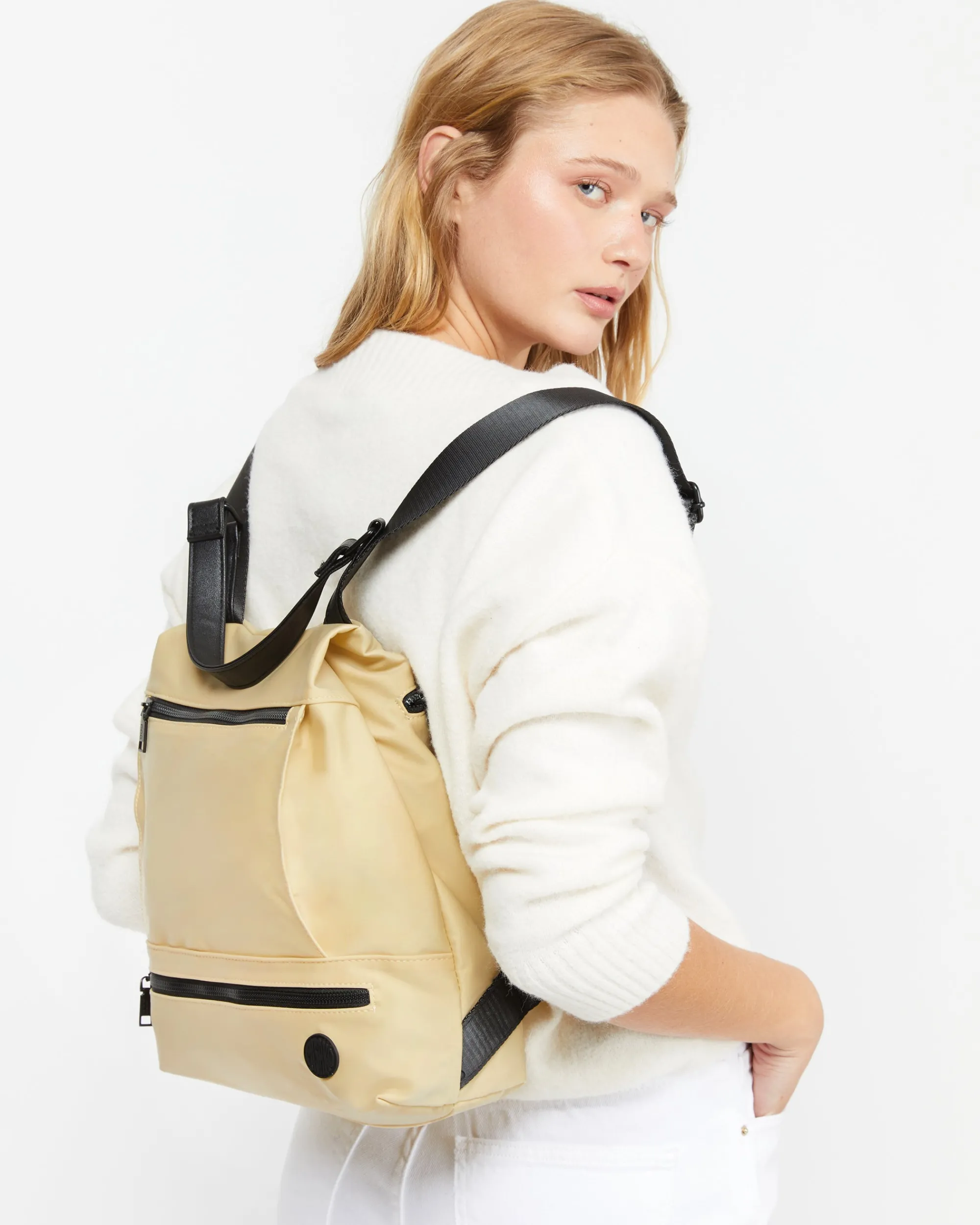 Misako Mochila antirrobo en nylon