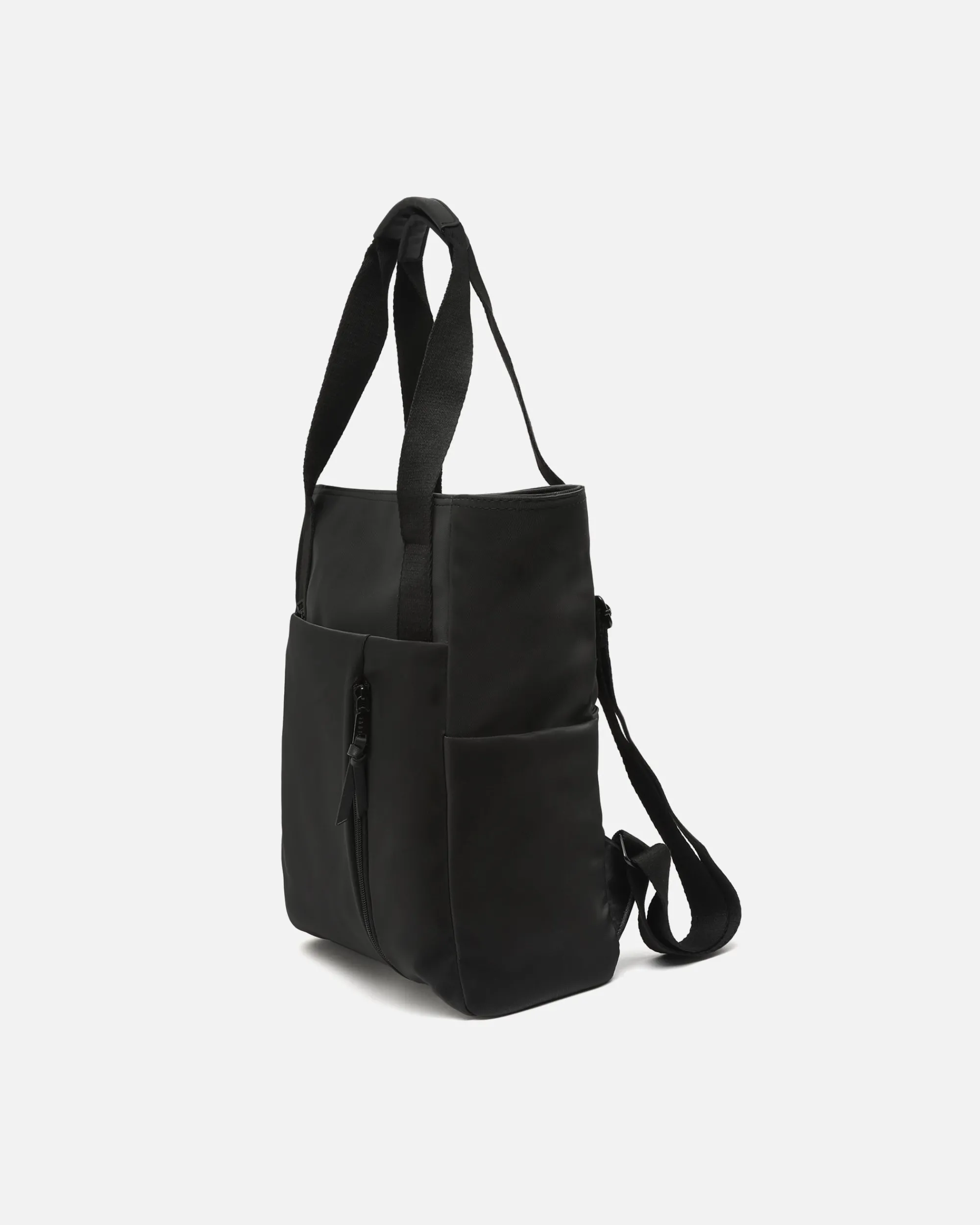 Misako Mochila grande en nylon con bolsillo para portátil (14") y asa de hombro